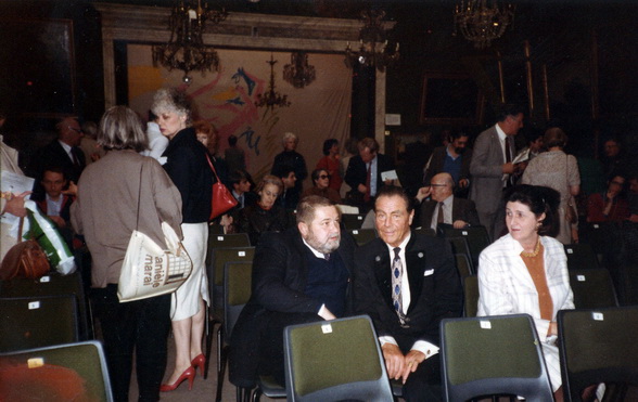 1984, май – поездка в Лондон на аукцион «Сотби»